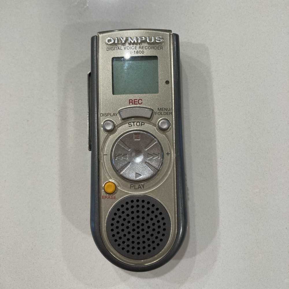 OLYMPUS- Digital Voice Recorder VN-1800